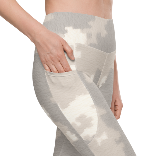 Caspra · Beige high-waisted pocket leggings, pocket detail.