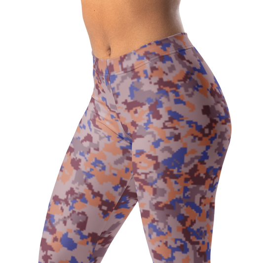 Digita · Very Peri · 3 mid-rise everyday leggings, waistband and pattern detail.