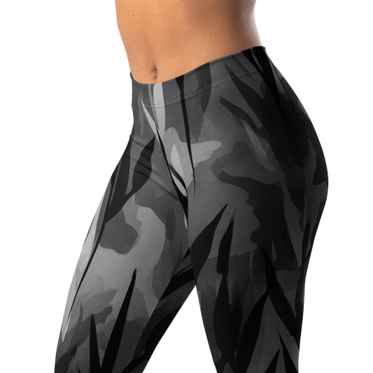 Gardenia Greyscale mid-rise comfort leggings, waistband and pattern detail.