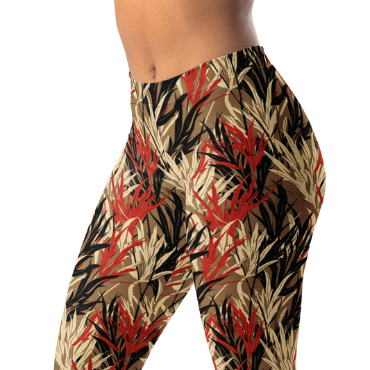 Grassland Scarfhold mid-rise comfort leggings, waistband and pattern detail.