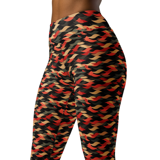 Scale · Scarfhold Palette · 1 high-waisted yoga leggings, close three-quarter pattern view.