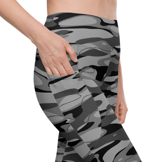 Tideway Greyscale high-waisted pocket leggings, pocket detail.