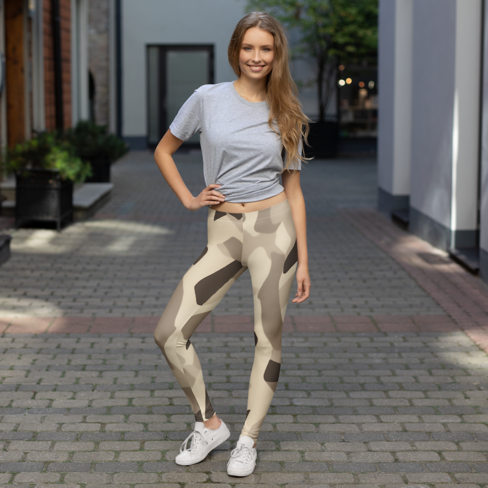 Cartu Sand camouflage mid-rise comfort leggings, lifestyle front view.