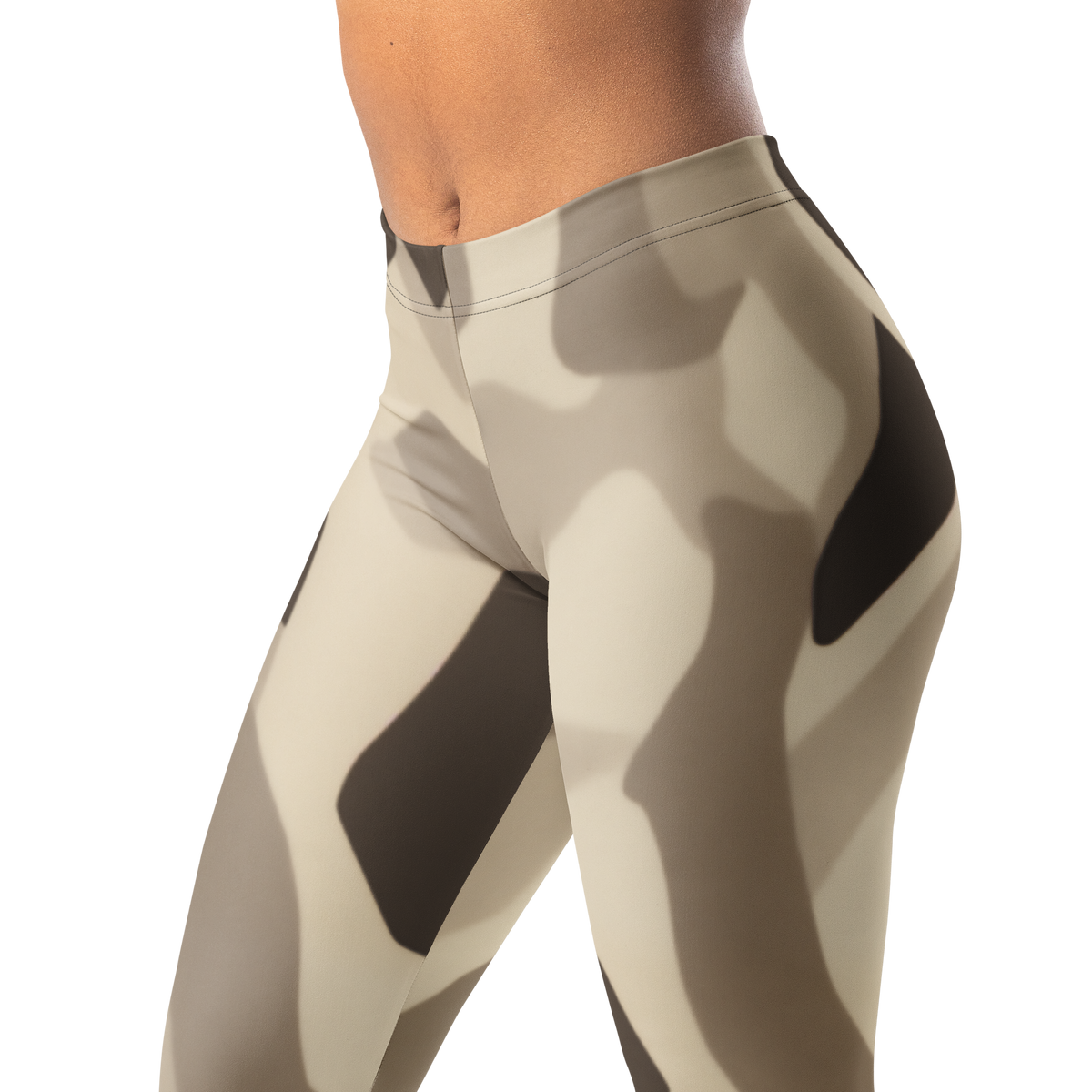 Cartu · Sand mid-rise everyday leggings, waistband and pattern detail.