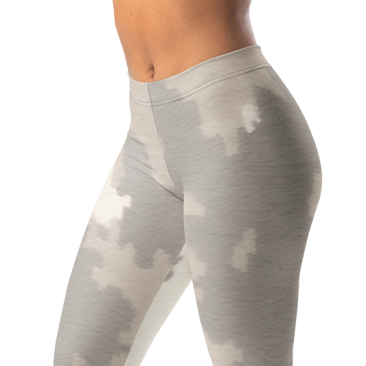 Caspra · Greyscale mid-rise everyday leggings, waistband and pattern detail.