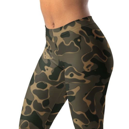 Copse · Woodland mid-rise everyday leggings, waistband and pattern detail.