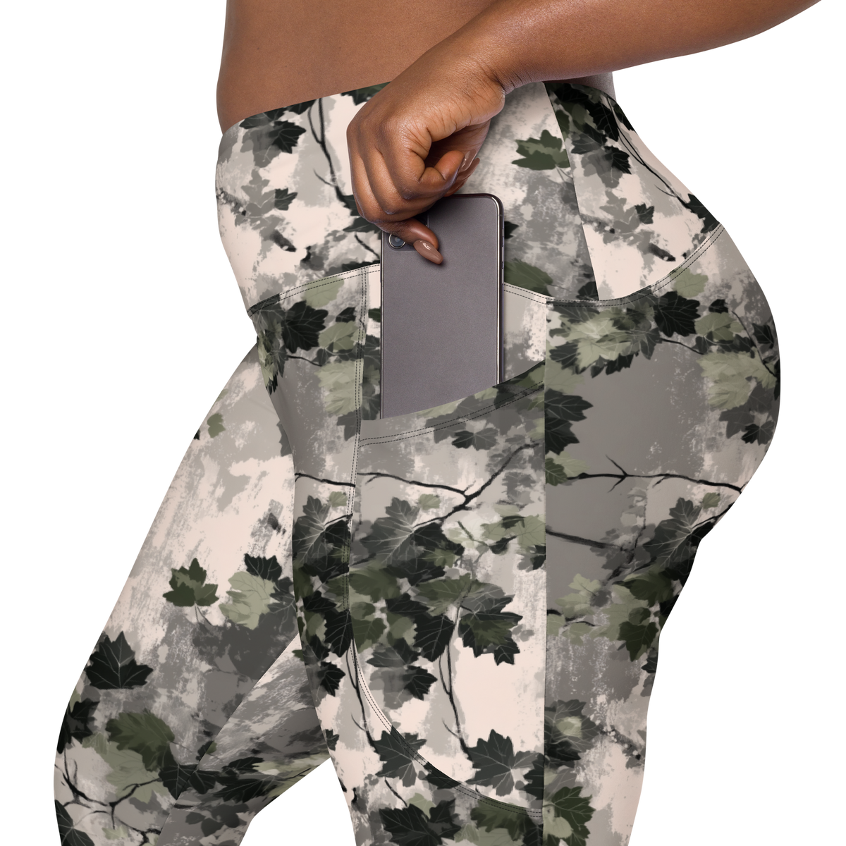 Detrita Original camouflage high-waisted pocket leggings, rear pocket detail.