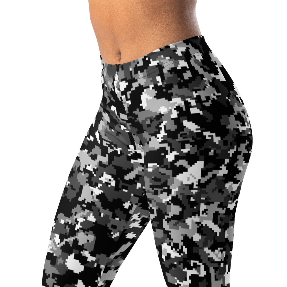 Digita Greyscale 5 camouflage mid-rise comfort leggings, waistband and pattern detail.