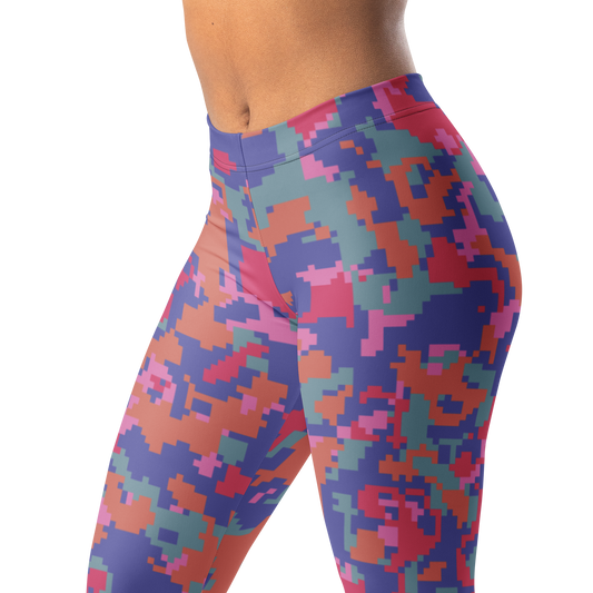 Digita Very Peri 4 camouflage mid-rise comfort leggings, waistband and pattern detail.
