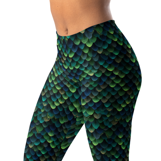 Draco · Green mid-rise everyday leggings, waistband and pattern detail.