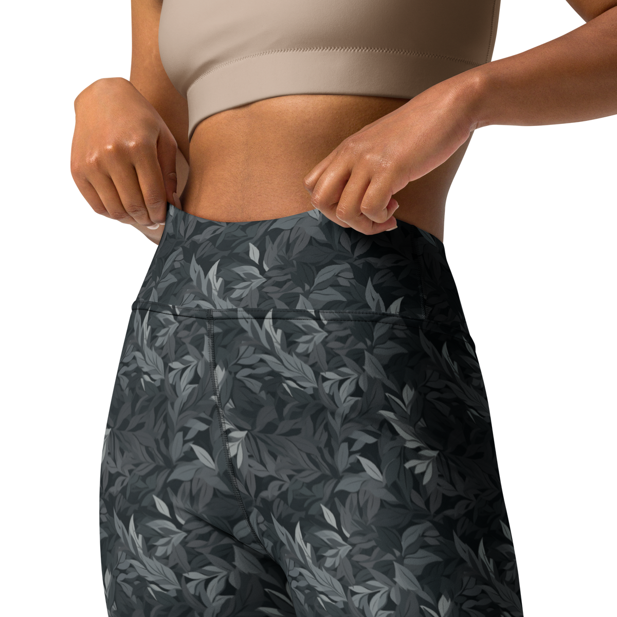 Folia Greyscale high-waisted yoga leggings, waistband and construction detail.