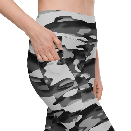 Gulf Greyscale camouflage high-waisted pocket leggings, pocket detail.