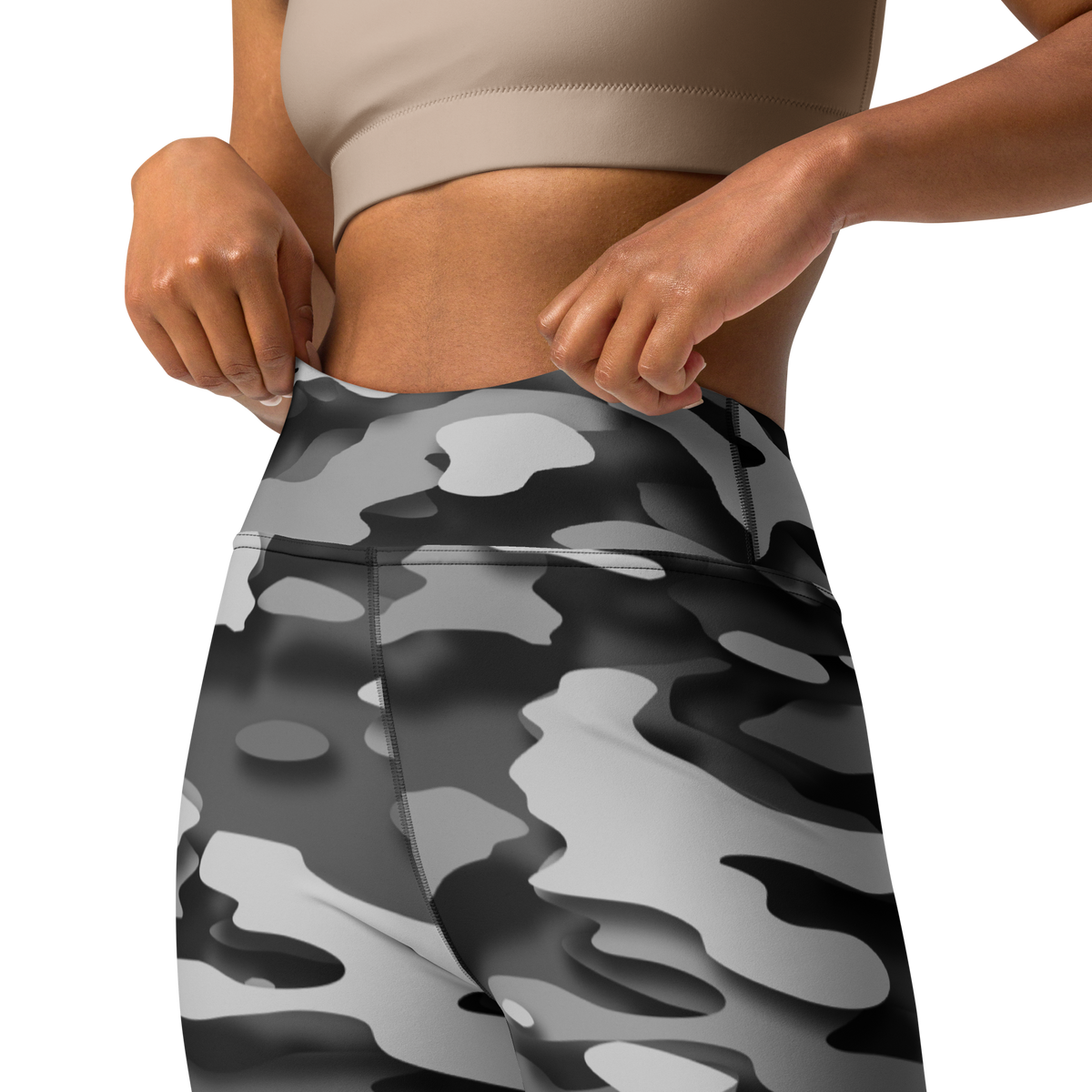 Gulf Greyscale camouflage high-waisted yoga leggings, waistband and construction detail.