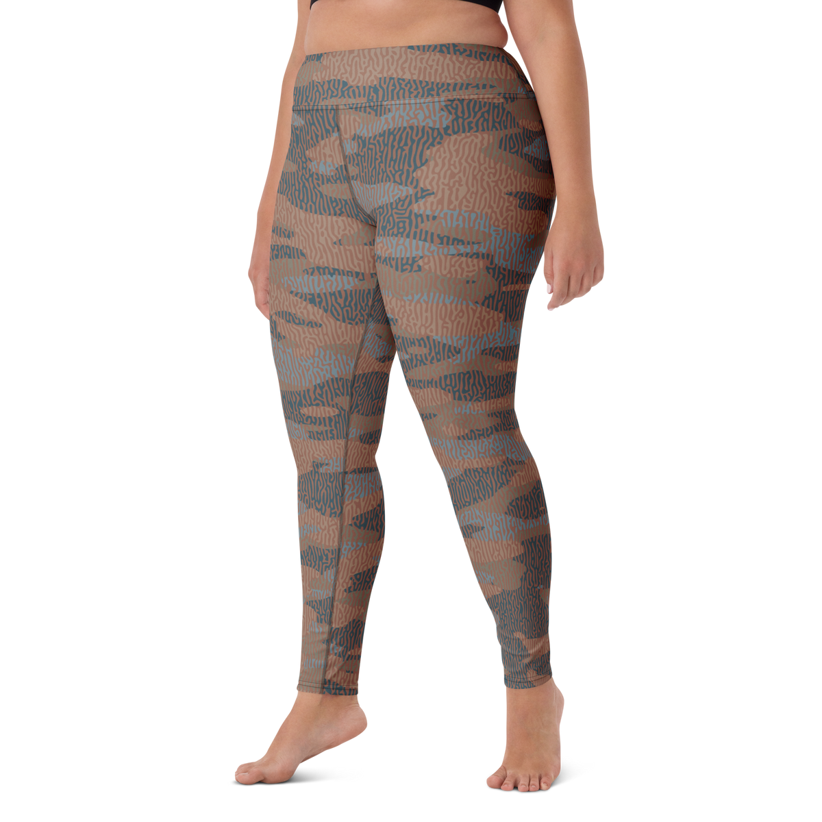 Gulf Turing Relaxed Elegance camouflage high-waisted yoga leggings, larger-model left-front view.