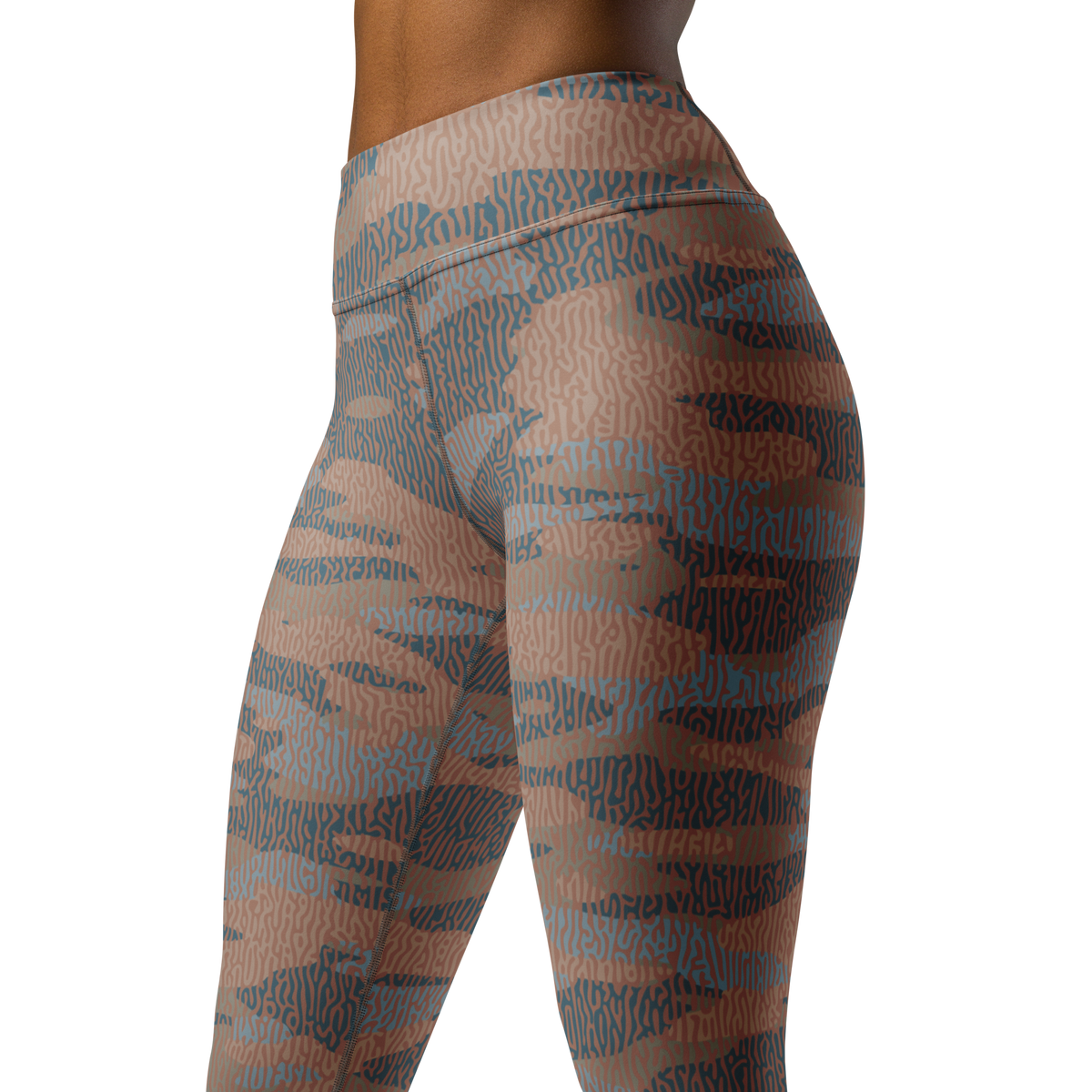Gulf — Turing · Relaxed Elegance high-waisted yoga leggings, close three-quarter pattern view.