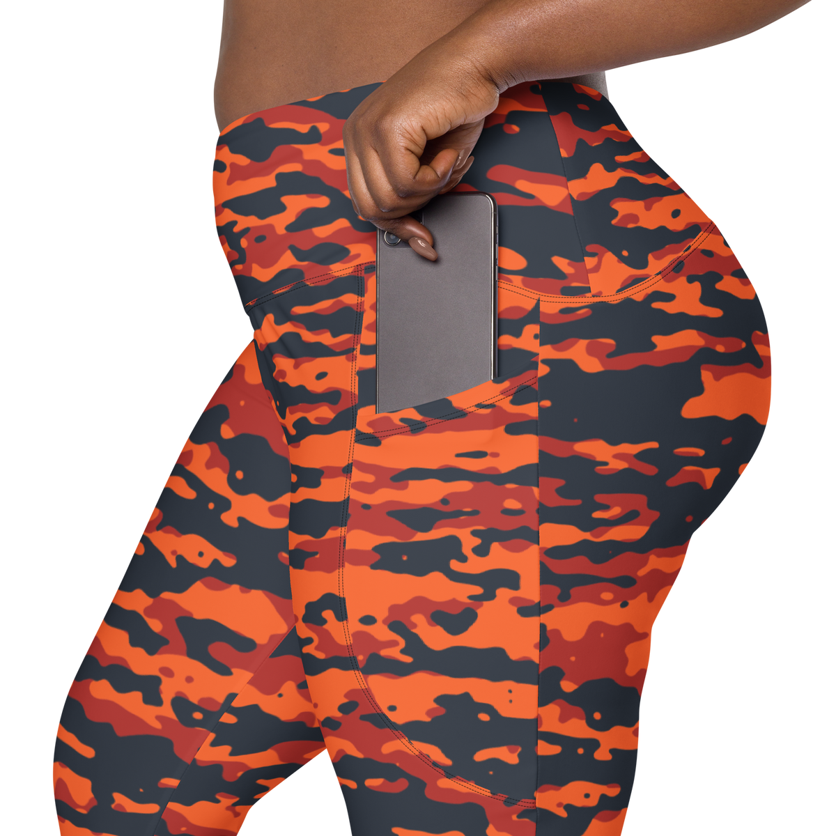 Inka Dragonfire camouflage high-waisted pocket leggings, rear pocket detail.