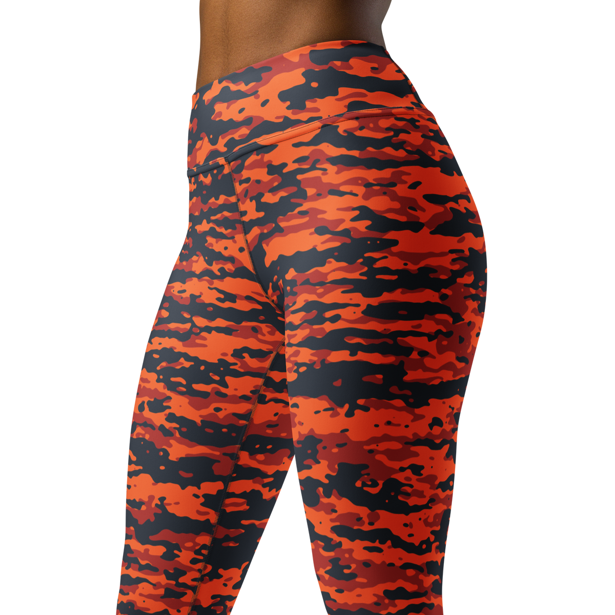 Inka Dragonfire camouflage high-waisted yoga leggings, close pattern view.