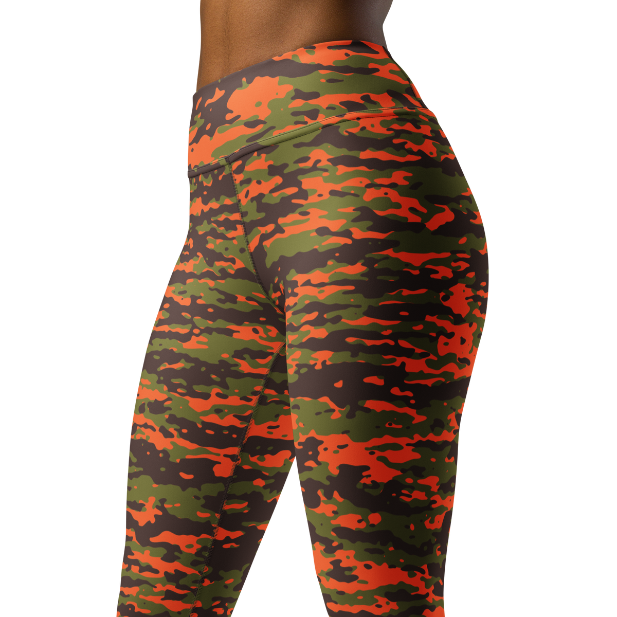 Inka Fall & Autumn camouflage high-waisted yoga leggings, close pattern view.