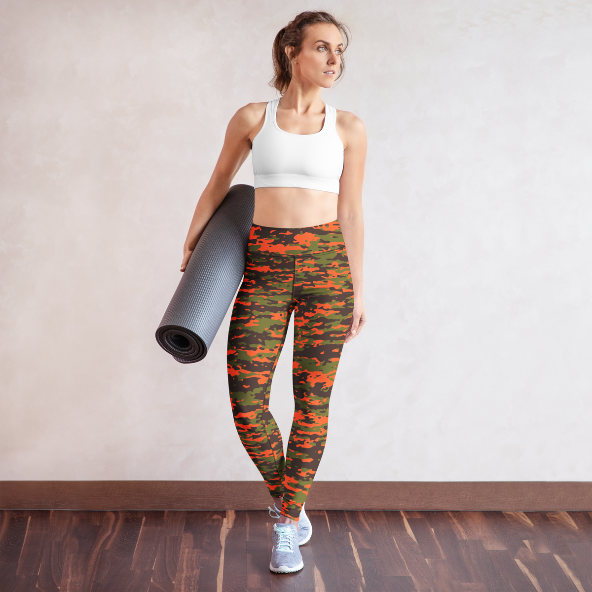 Inka Fall & Autumn camouflage high-waisted yoga leggings, yoga lifestyle view.