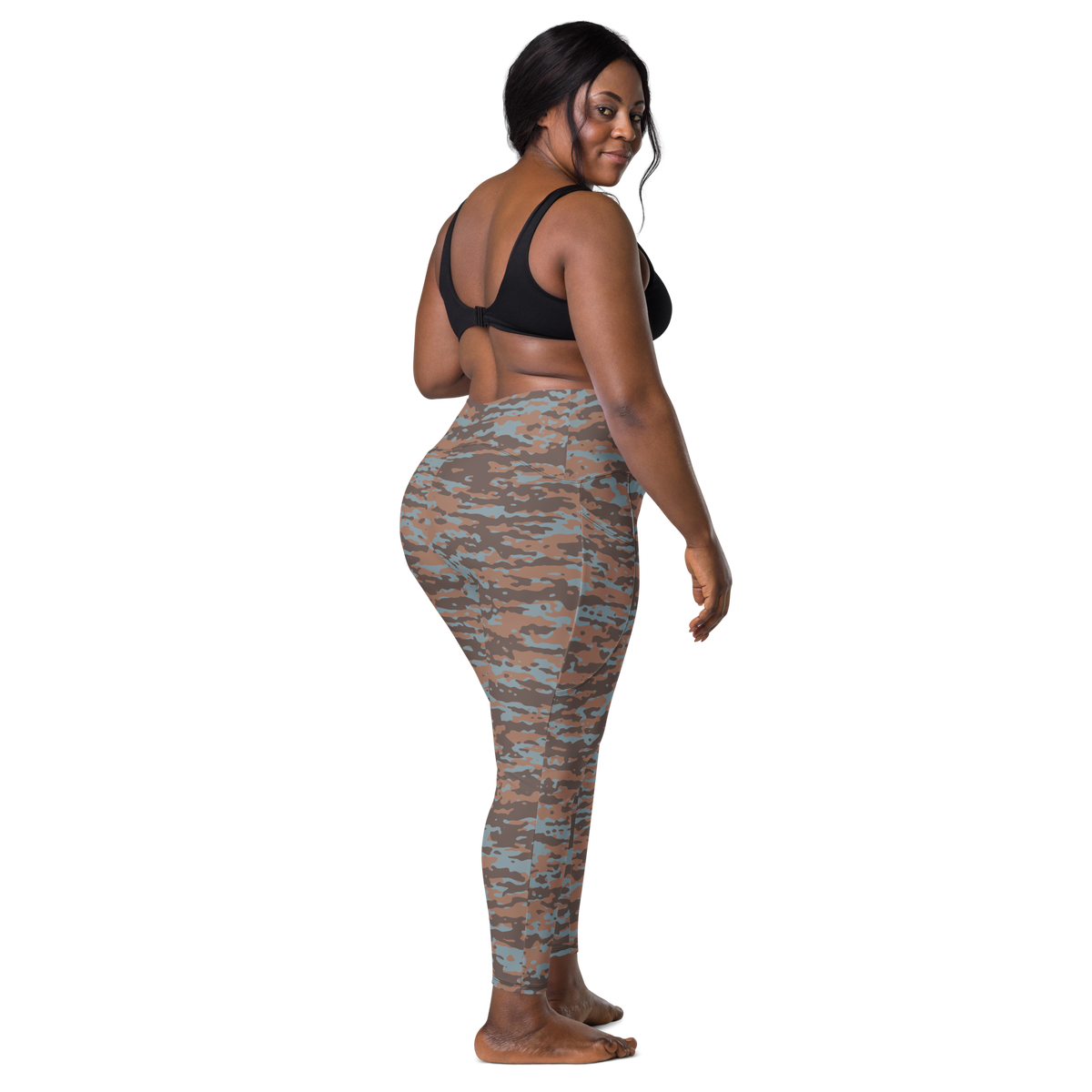 Inka Subtle Contrasts camouflage high-waisted pocket leggings, larger-model back view.