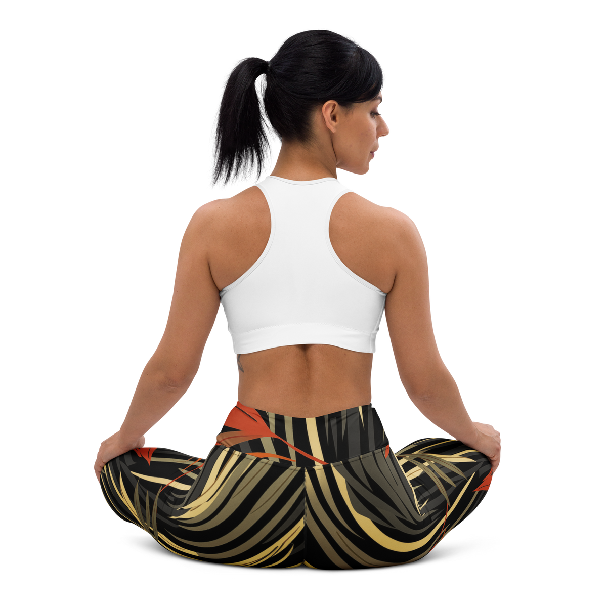 Pampa Scarfhold Palette high-waisted yoga leggings, seated back view.