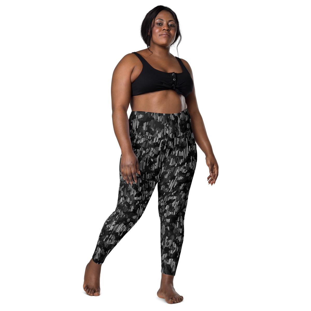 Savannah Black high-waisted pocket leggings, larger-model front view.