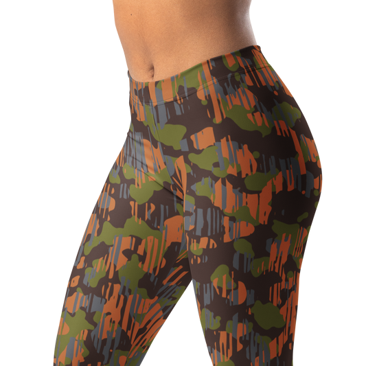 Savannah Fall 5 mid-rise comfort leggings, waistband and pattern detail.