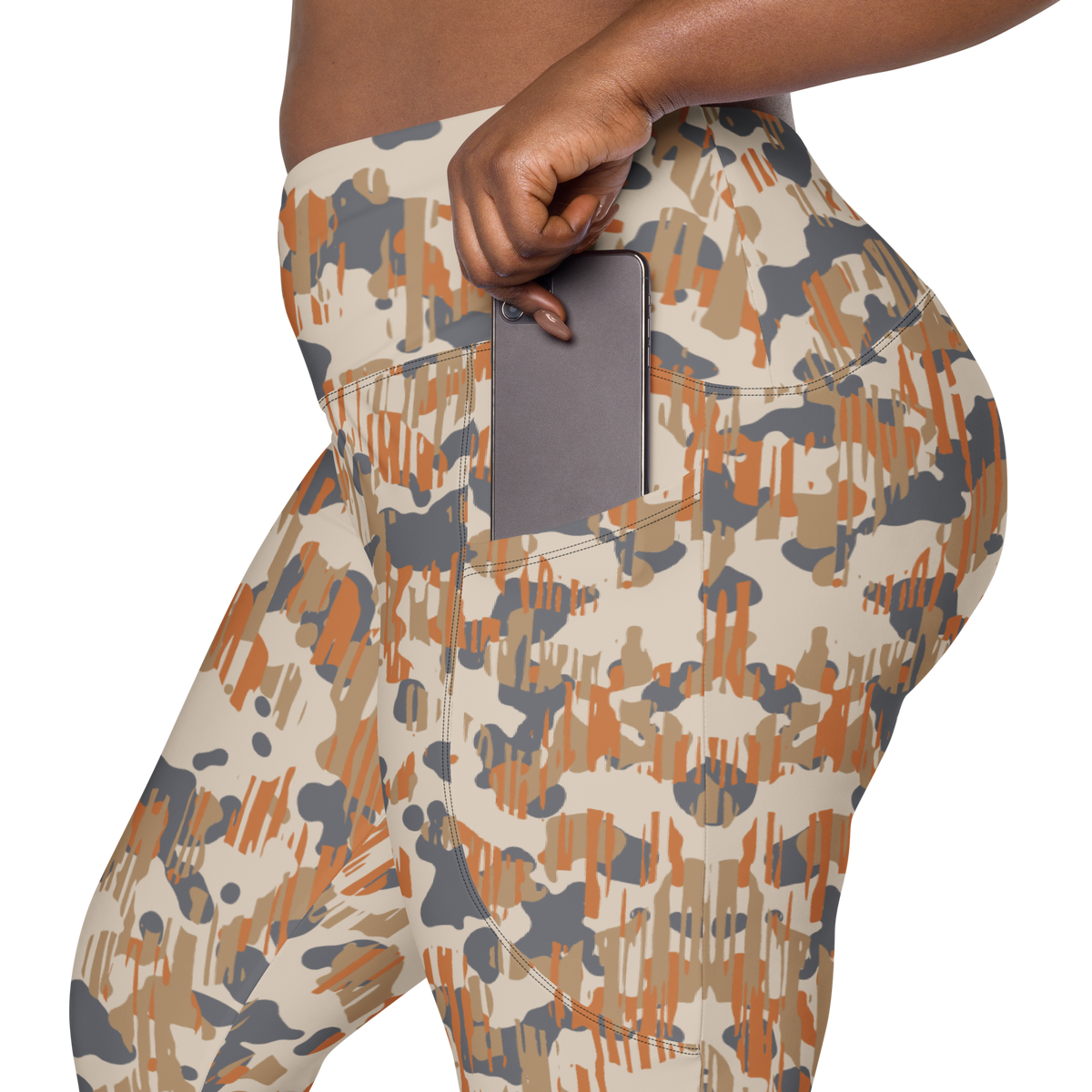 Savannah Fall 8 high-waisted pocket leggings, rear pocket detail.