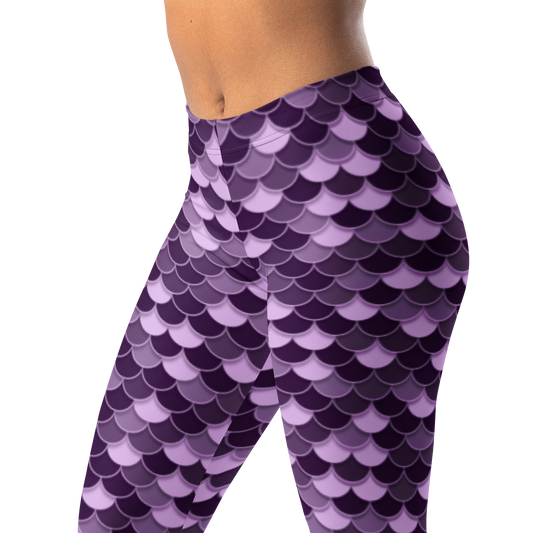 Scallop — Microfield · Meadow Violet mid-rise everyday leggings, waistband and pattern detail.