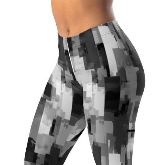 Statique · Greyscale mid-rise everyday leggings, waistband and pattern detail.
