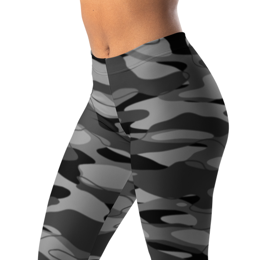 Tideway · Greyscale mid-rise everyday leggings, waistband and pattern detail.