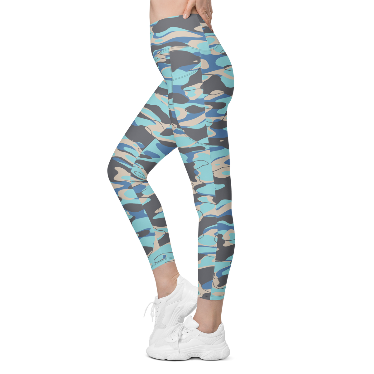 Tideway Winter high-waisted pocket leggings, movement view.