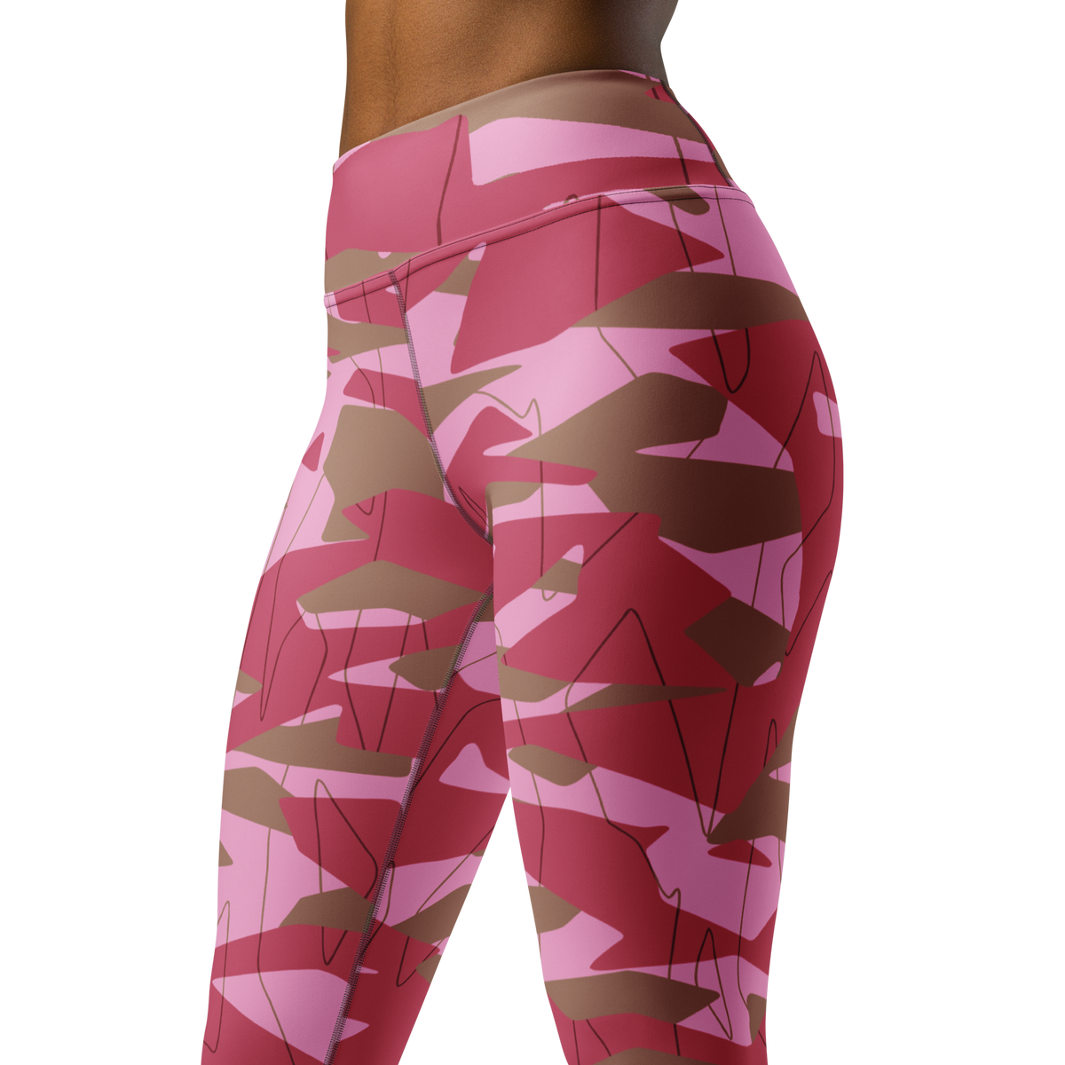 Timbre Deliciousness camouflage high-waisted yoga leggings, close pattern view.