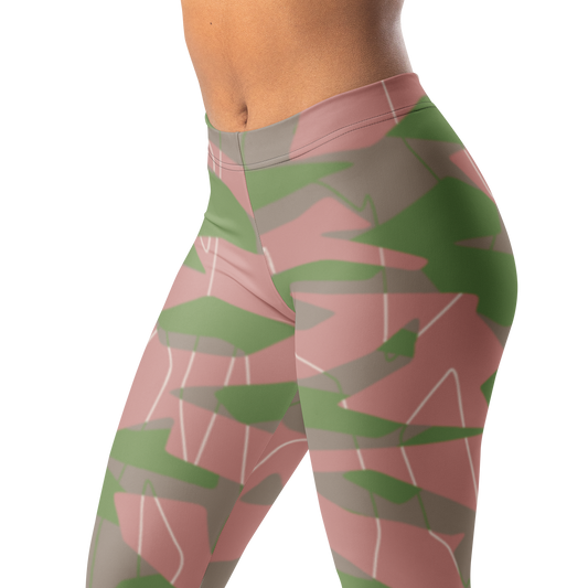 Timbre · Floral Pathways mid-rise everyday leggings, waistband and pattern detail.