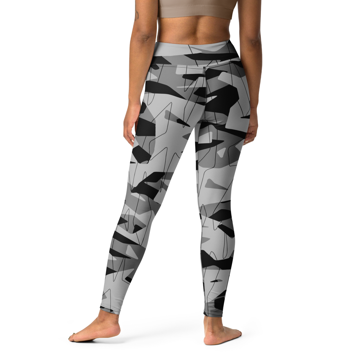 Timbre Greyscale 3 camouflage high-waisted yoga leggings, back view.
