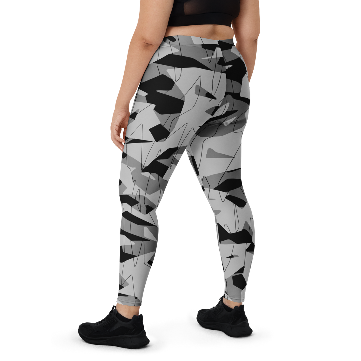 Timbre Greyscale 3 camouflage mid-rise comfort leggings, oversize-fit back view.