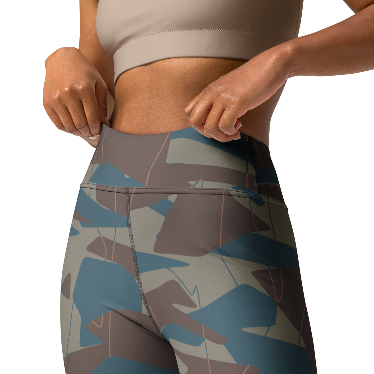 Timbre Subtle Contrasts camouflage high-waisted yoga leggings, waistband and construction detail.