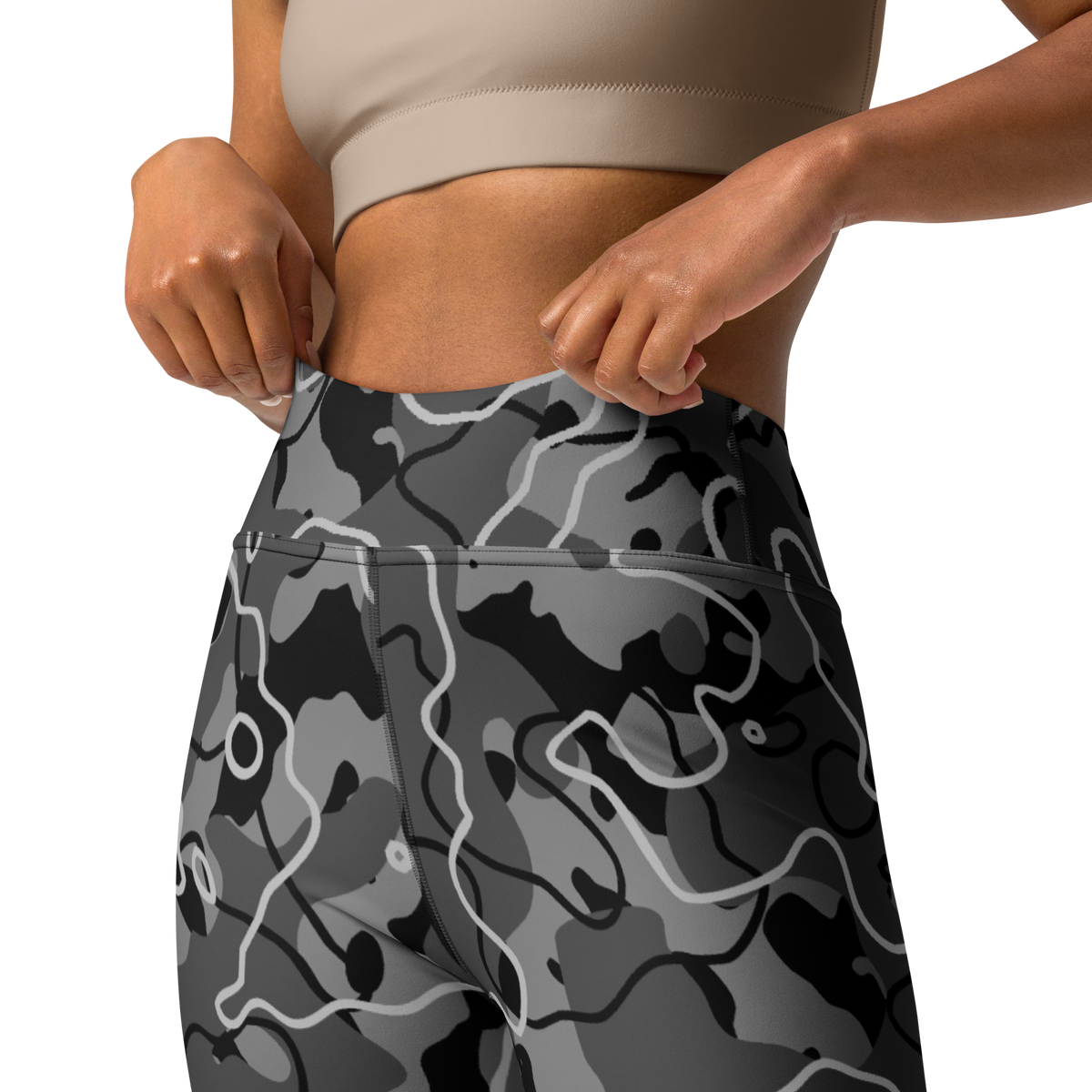 Tundra Greyscale camouflage high-waisted yoga leggings, waistband and construction detail.