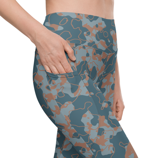 Tundra · Subtle Contrasts high-waisted pocket leggings, pocket detail.