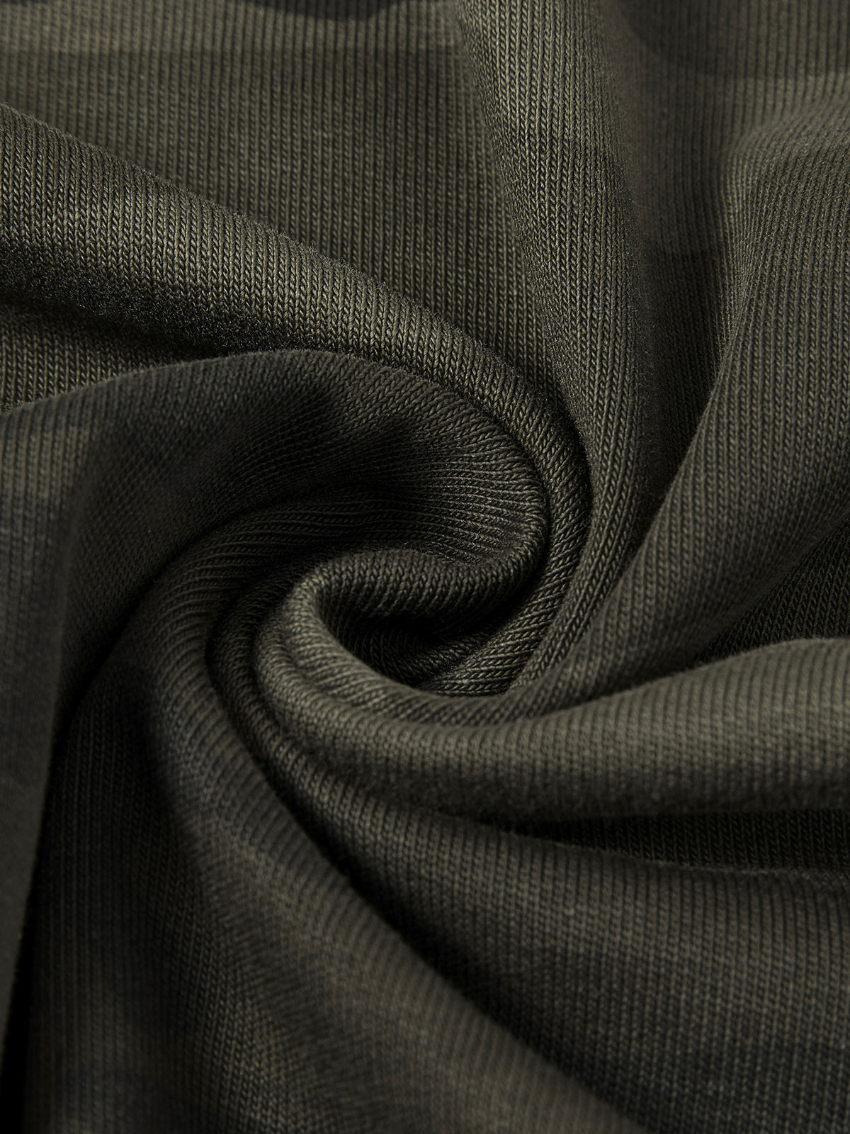 Camo Line — Camo-Piped Raglan Long-Sleeve T-Shirt — fabric drape detail