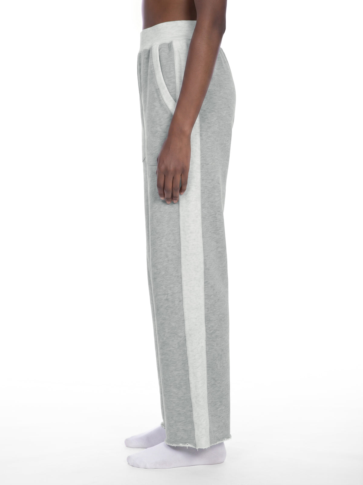 Women’s Colour-Block Raw-Hem Sweatpants — side view