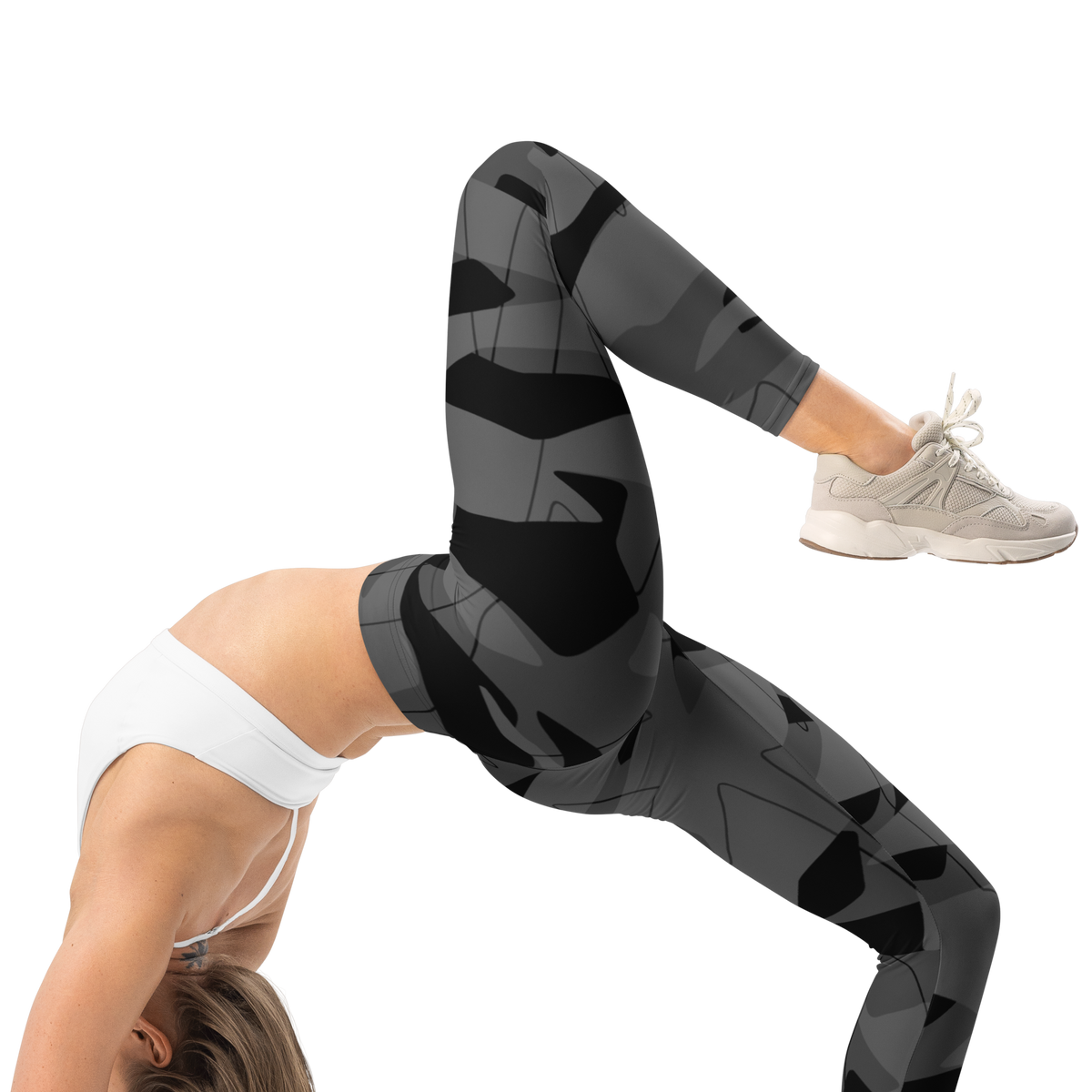 Timbre Greyscale 1 camouflage mid-rise comfort leggings, right-side view.